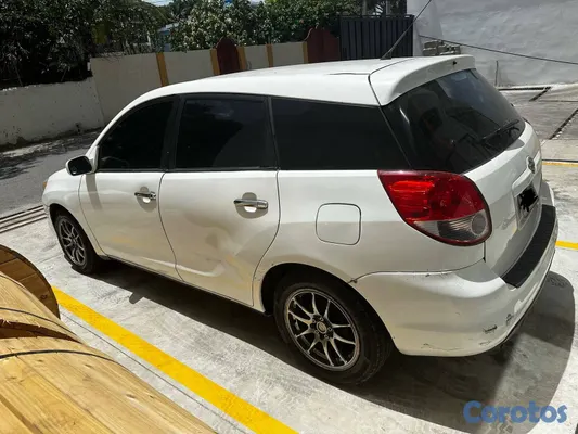 2003 Toyota Matrix