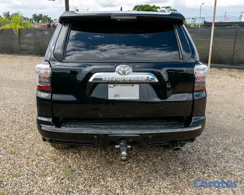 2016 Toyota 4 Runner — foto 7 / 14