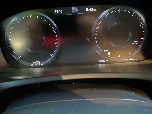 2016 Volvo Xc90 — foto 5 / 8
