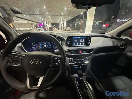 2020 Hyundai Santa Fe — foto 2 / 9