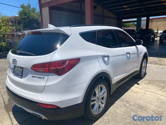 2013 Hyundai Santa Fe — foto 4 / 6