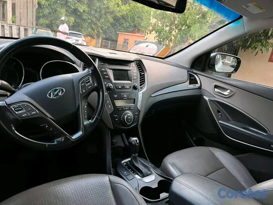 2013 Hyundai Santa Fe — foto 5 / 6