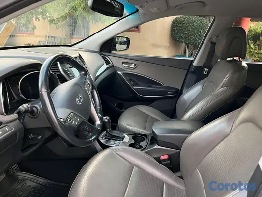 2013 Hyundai Santa Fe — foto 6 / 6