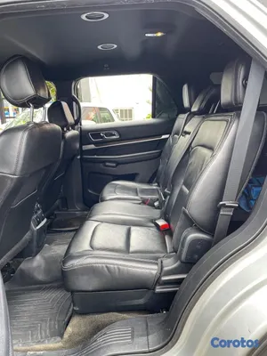 2016 Ford Explorer — foto 4 / 10