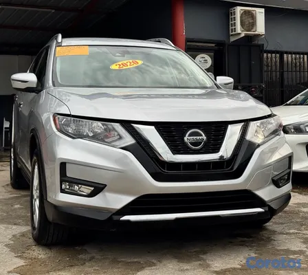 2020 Nissan Rogue — foto 2 / 11