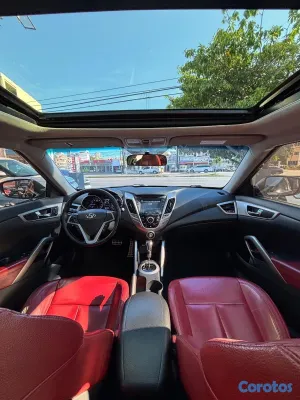 2014 Hyundai Veloster — foto 3 / 8
