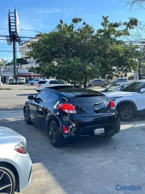 2014 Hyundai Veloster — foto 8 / 8