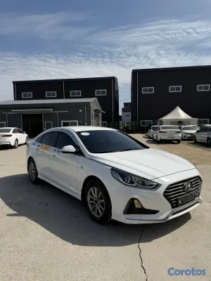 2020 Hyundai Sonata — foto 2 / 9