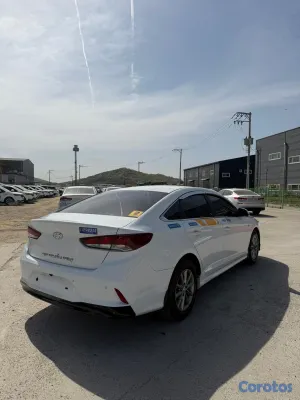 2020 Hyundai Sonata — foto 6 / 9