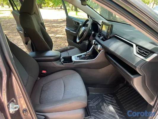 2022 Toyota Rav-4 — foto 5 / 13