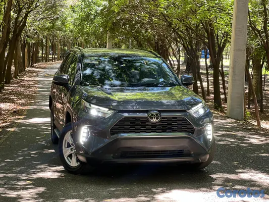 2022 Toyota Rav-4 — foto 8 / 13