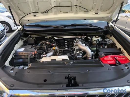 2019 Toyota Land Cruiser Prado — foto 4 / 10