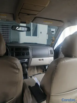2002 Mitsubishi Montero