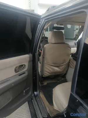 2002 Mitsubishi Montero — foto 4 / 5