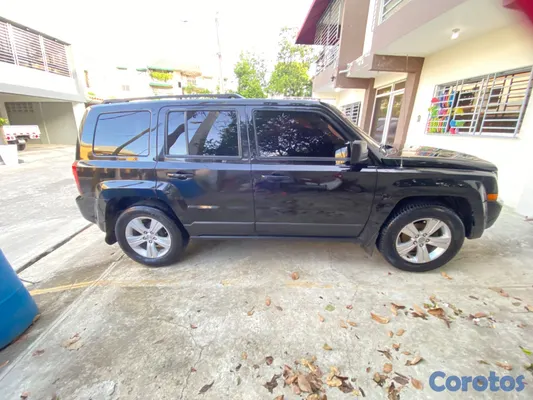 2016 Jeep Patriot — foto 5 / 9