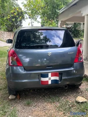 2009 Suzuki Swift — foto 4 / 9