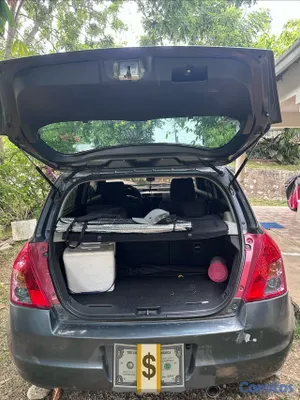 2009 Suzuki Swift — foto 9 / 9