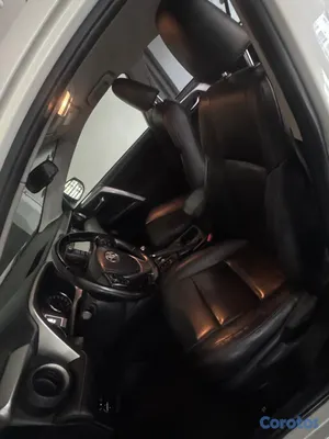 2017 Toyota Rav-4 — foto 8 / 12