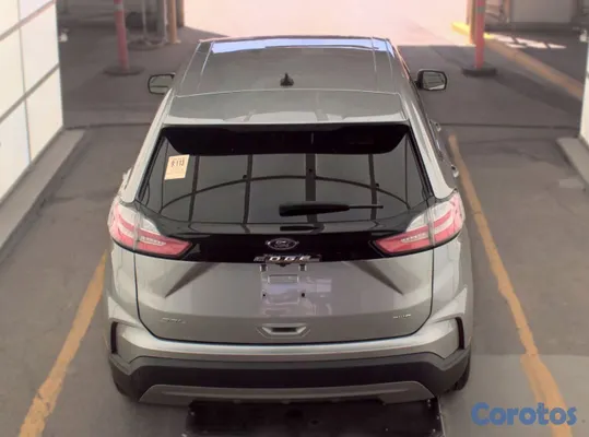 2023 Ford Edge — foto 9 / 18