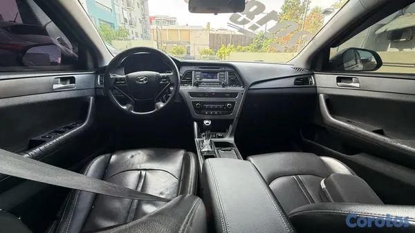 2018 Hyundai Sonata — foto 6 / 8