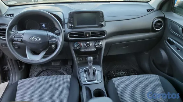 2021 Hyundai KONA — foto 8 / 10