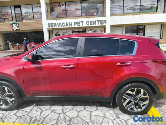 2020 Kia Sportage — foto 6 / 10