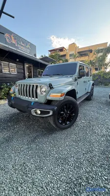 2023 Jeep Sahara