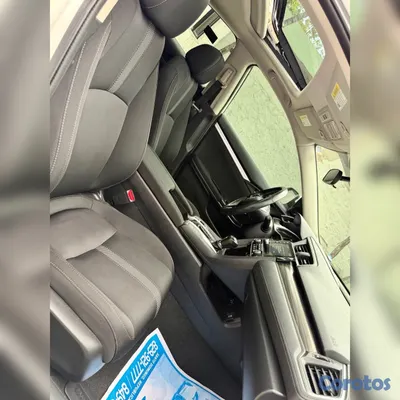 2020 Honda Civic — foto 2 / 10