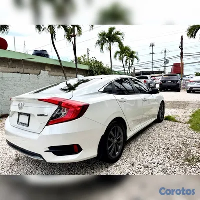 2020 Honda Civic — foto 6 / 10