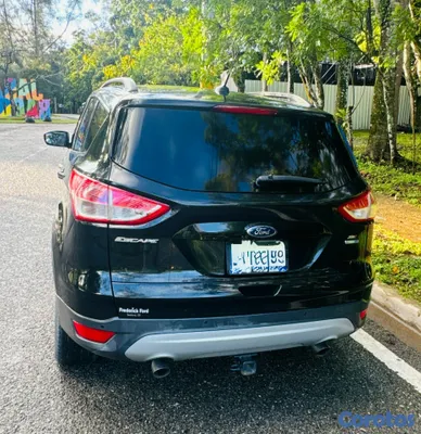 2014 Ford Escape — foto 6 / 12
