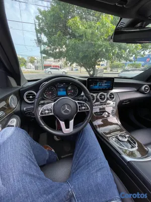 2020 Mercedes-Benz Mercedes Benz C-300 — foto 5 / 10