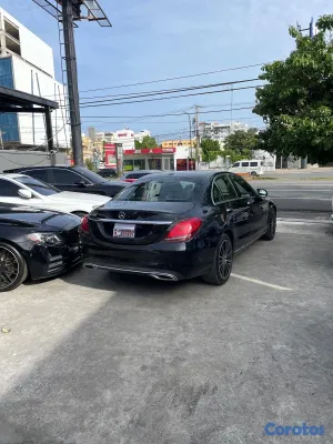 2020 Mercedes-Benz Mercedes Benz C-300 — foto 7 / 10