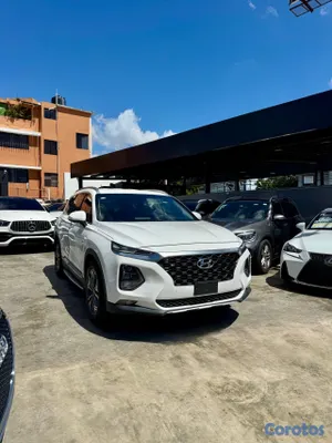 2020 Hyundai Santa Fe — foto 3 / 13
