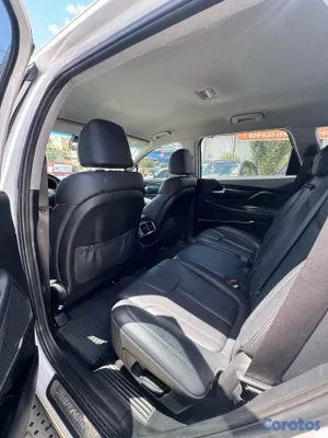 2020 Hyundai Santa Fe — foto 5 / 13