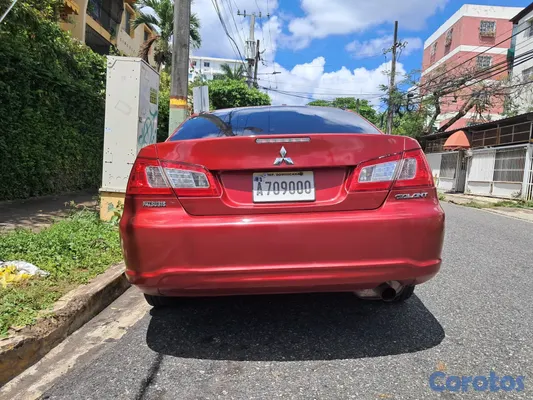 2010 Mitsubishi Galant — foto 3 / 3