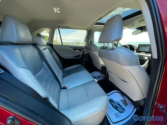 2021 Toyota Rav-4 — foto 6 / 7