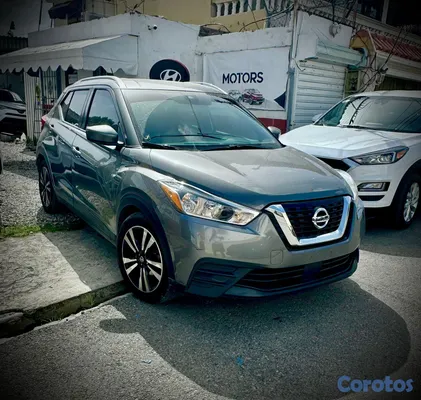 2020 Nissan Kicks — foto 2 / 4