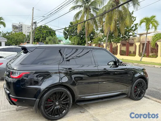 2018 Land Rover Range Rover — foto 9 / 11