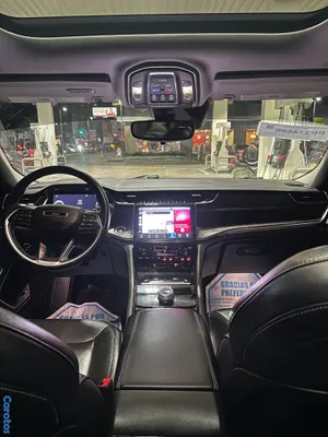 2021 Jeep Grand Cherokee — foto 6 / 10