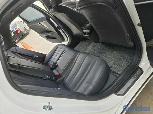 2018 Kia K8 — foto 6 / 12