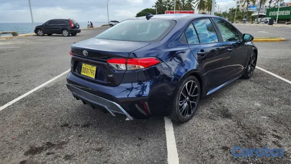 2020 Toyota Corolla — foto 2 / 7