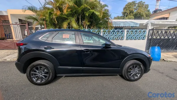 2021 Mazda CX-30 — foto 3 / 12