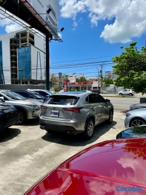 2019 Lexus NX — foto 6 / 10