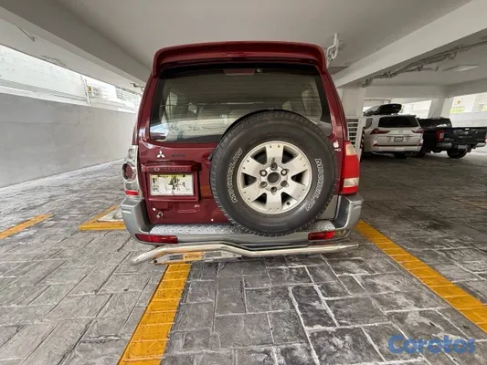 2005 Mitsubishi Montero — foto 5 / 5