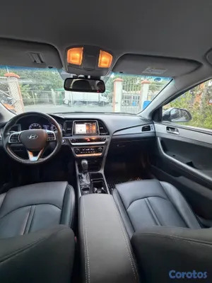 2022 Hyundai Sonata — foto 3 / 6