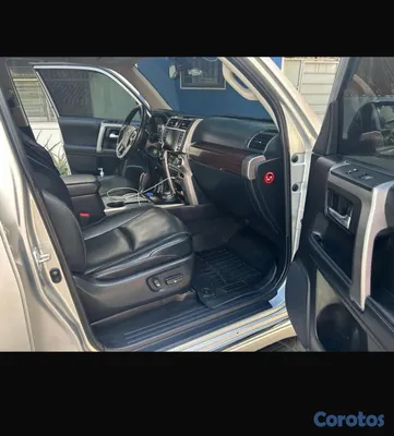 2020 Toyota 4 Runner — foto 4 / 7