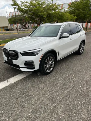 2019 BMW Serie X — foto 2 / 3