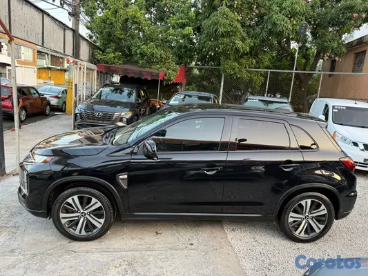 2021 Mitsubishi Outlander — foto 5 / 7