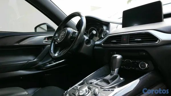 2017 Mazda CX-9 — foto 12 / 14