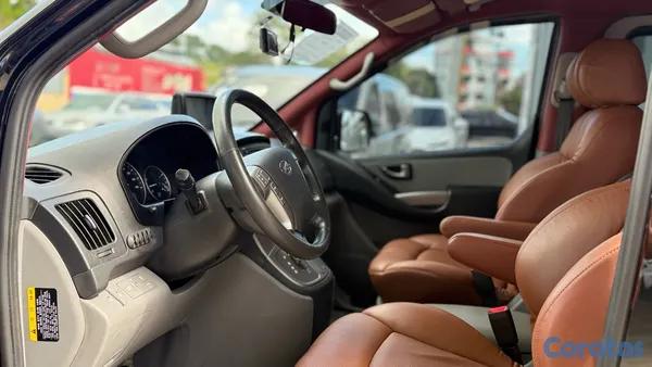 2021 Hyundai Grand Starex — foto 6 / 10